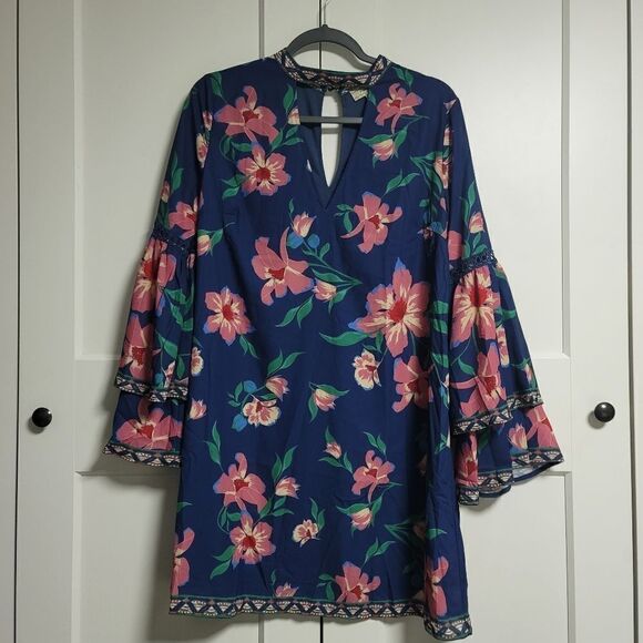 Flying tomato long bell sleeve mock neck sleeve, large - Picture 2 of 9